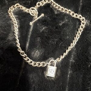 Elegant Silver Chain Necklace with Padlock Charm